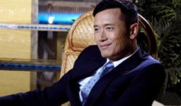 苗乔伟主演的电视剧,传奇人生，荧幕风采